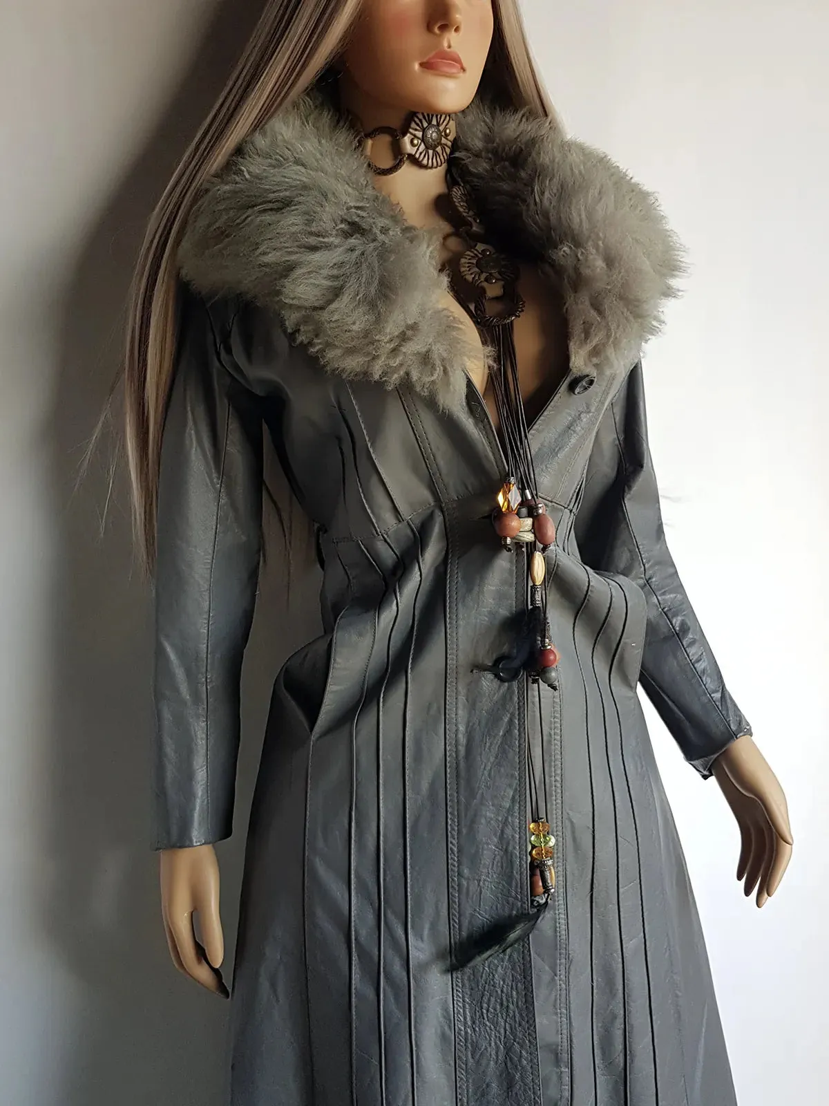 1970s Grey Spy Coat with Fur Collar - Penny Lane Almost Famous Leather Coat - Beautiful Leather Panelling & Perfect Knee Length