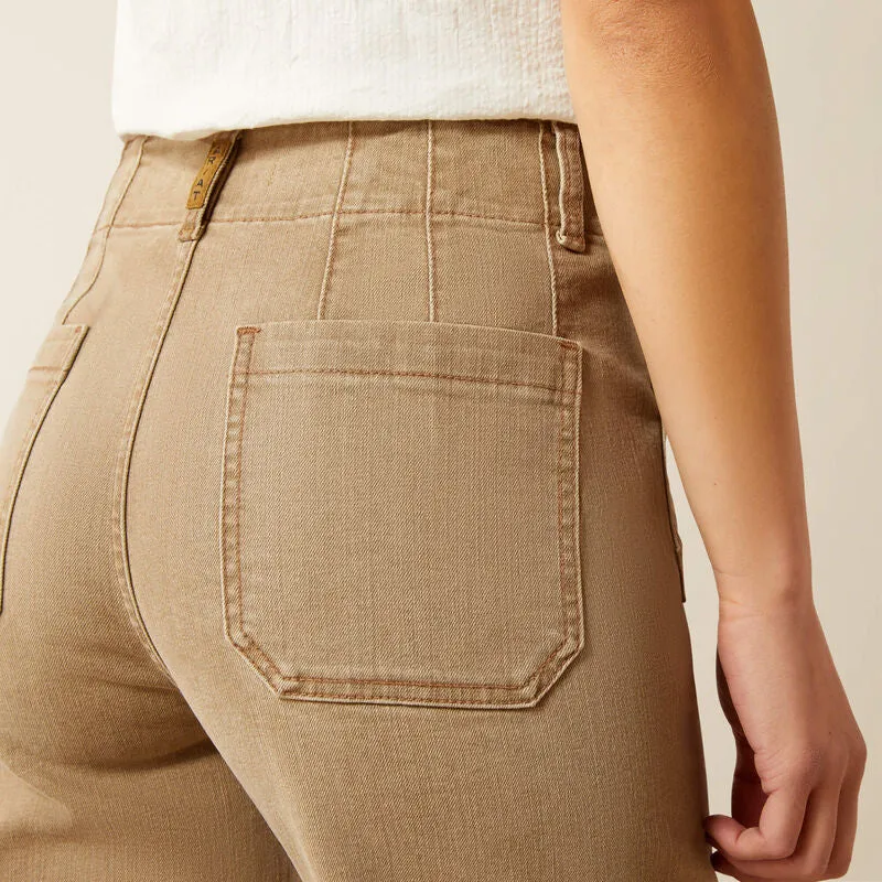 Ariat Ultra High Rise Wide Leg Western Jeans – Cropped Cowgirl Fit