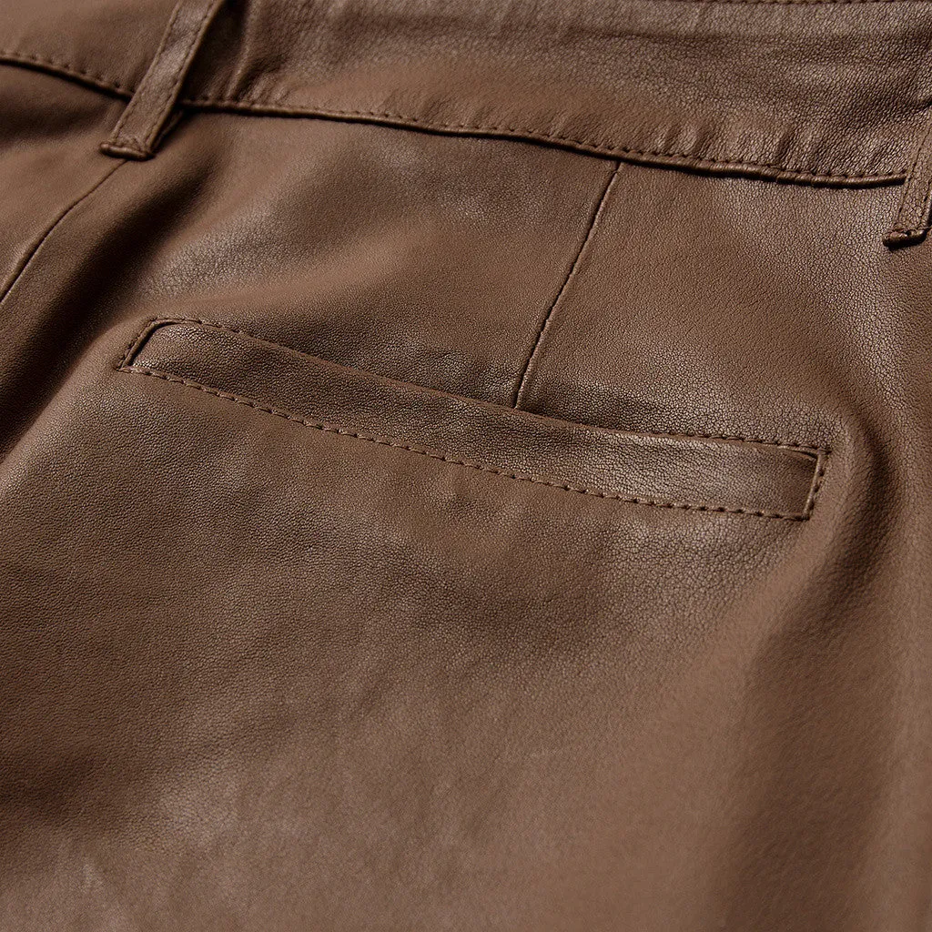 Caroline RW chino stretch leather pant / 14256 - Nougat