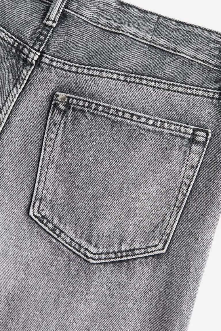 H&M loose jeans