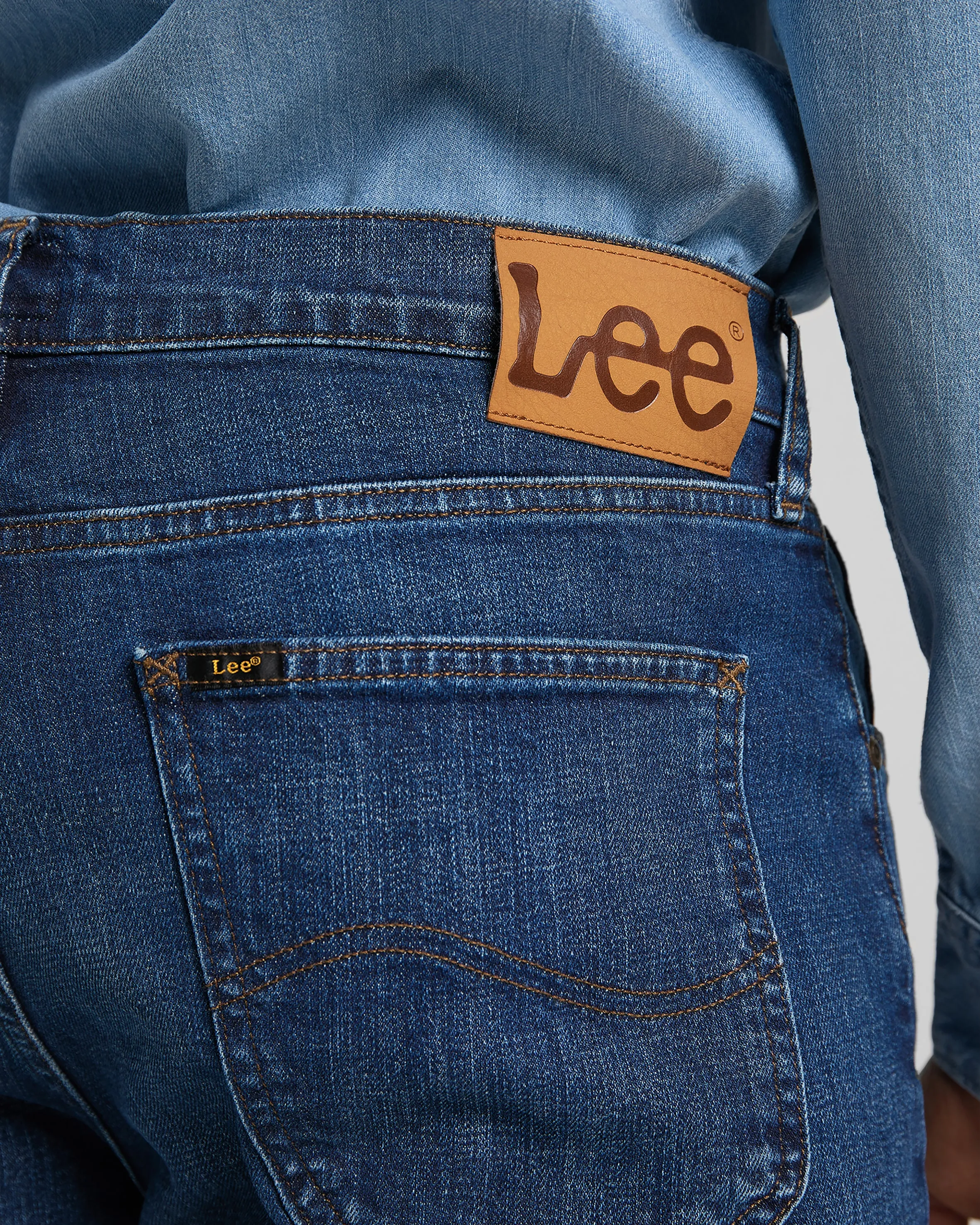Lee Austin Regular Tapered Mens Jeans - Mid Bluegrass