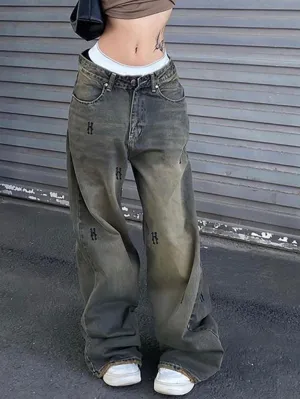 Low Rise Lettering Print Washed Wide Leg Jeans