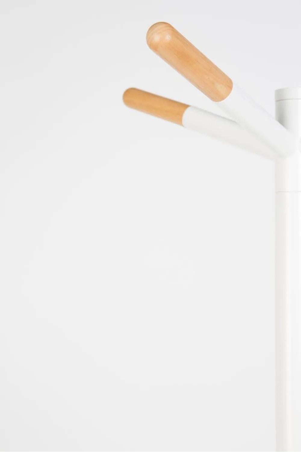 White Tree Coat Rack | Zuiver Wooden Tip